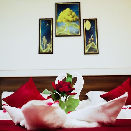 Hotel Srp Rishikesh Bagian luar foto